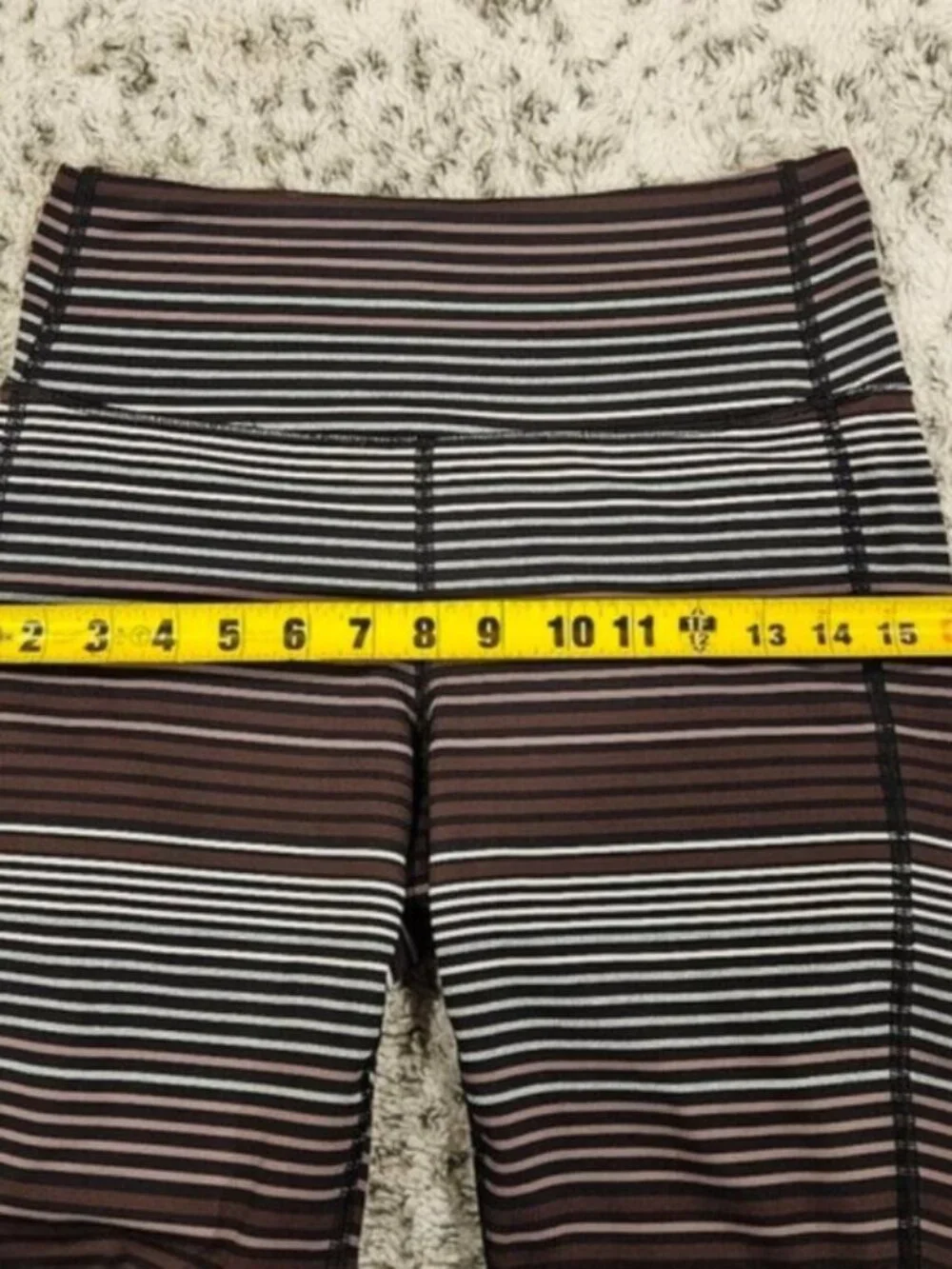 Athleta SZ S Striped Athleisure Mid Rise CHATURANGA Workout Leggings No Pockets